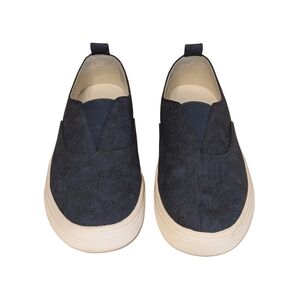 Kensie Navy and Cream Slip-On Canvas Sneakers